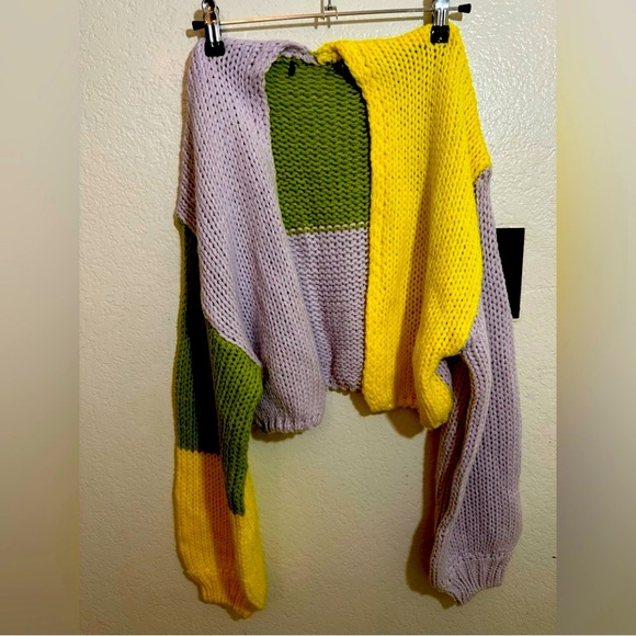 Color Block Cropped Cardigan - Picture 1 of 7